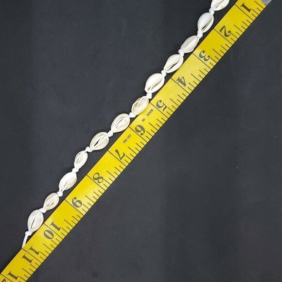 Shell Necklace   - Picture 5 of 8